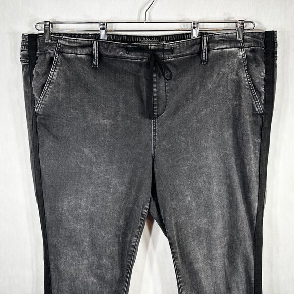Torrid Plus Sz 4X Jeans Pull On Boyfriend Straight Super Soft Mid Rise Black 533 - Picture 7 of 13